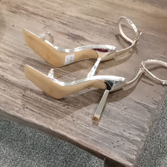 Marc Fisher "Karima" 4" stiletto heel square toe sandal size 7 NWT - Picture 8 of 8